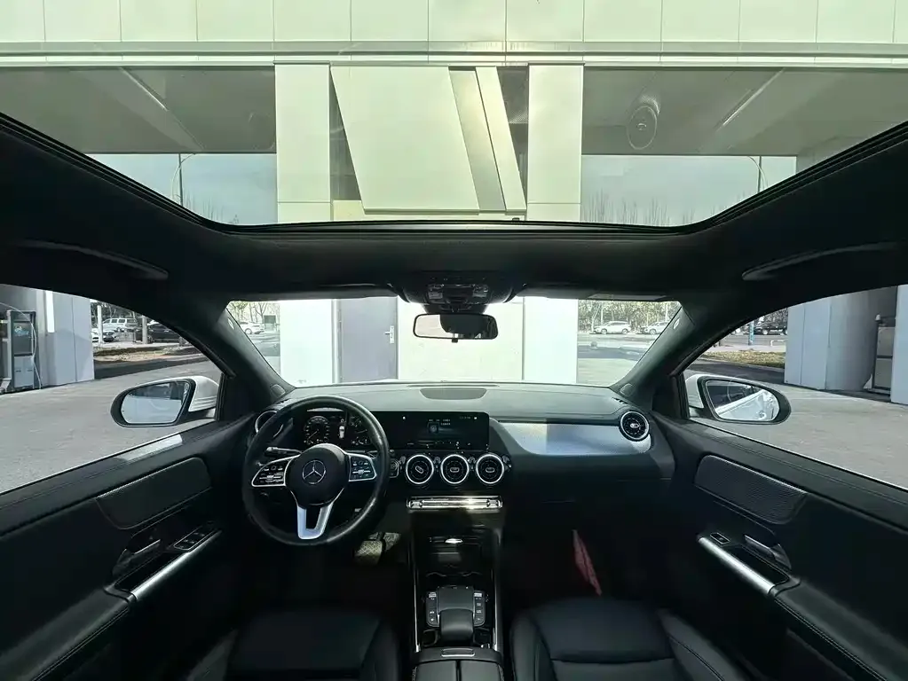 Mercedes-Benz GLA — фото 4