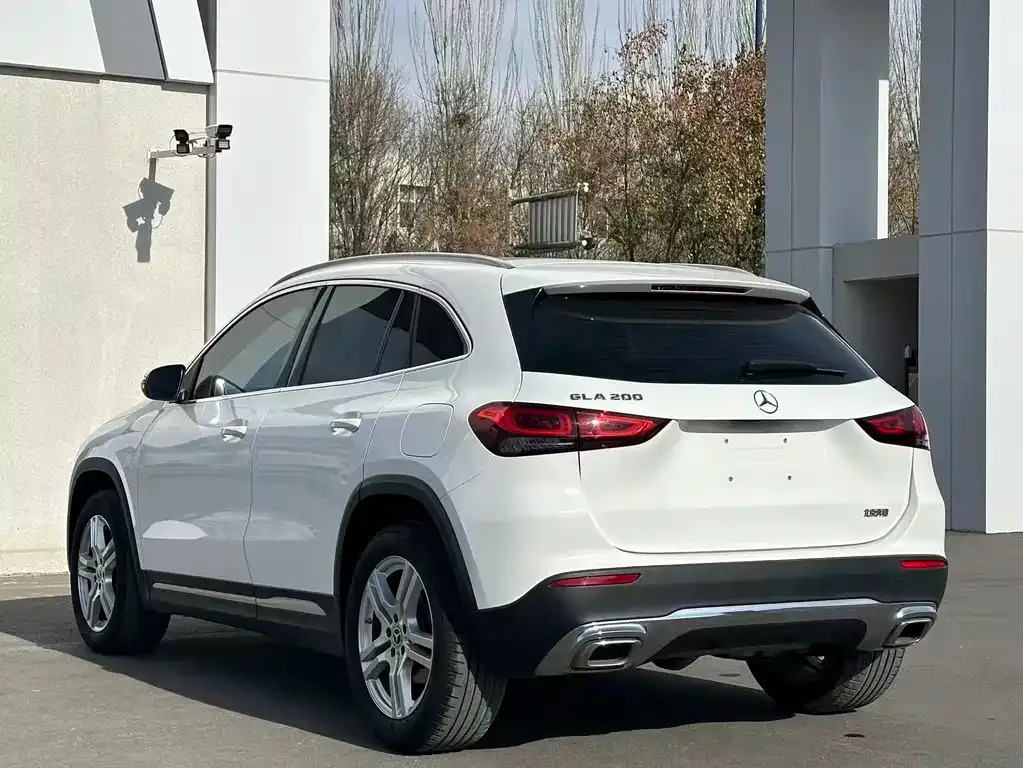 Mercedes-Benz GLA — фото 7