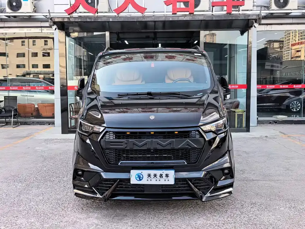 Ford Tourneo — фото 10