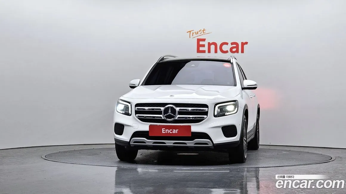 Mercedes-Benz GLB-Class — фото 3
