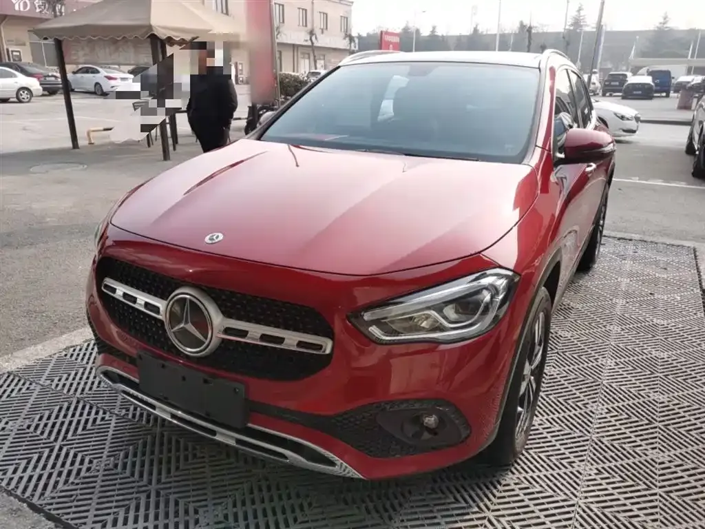 Mercedes-Benz GLA — фото 4