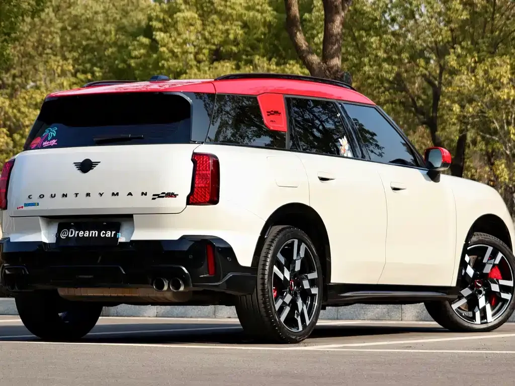 MINI Countryman JCW — фото 8