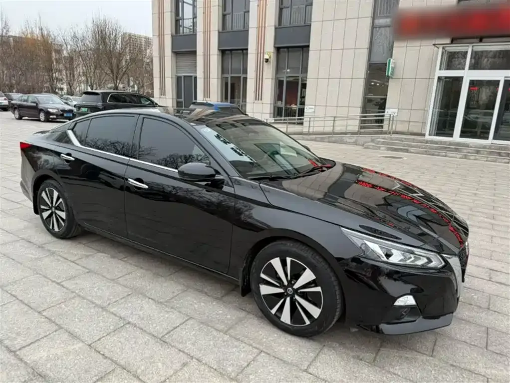 Nissan Teana — фото 10