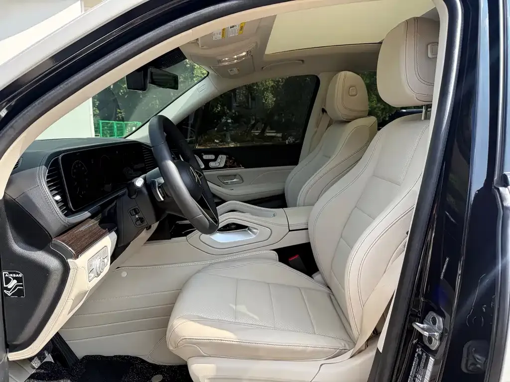 Mercedes-Benz GLS — фото 3