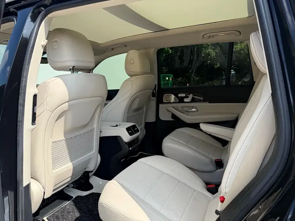 Mercedes-Benz GLS — фото 5