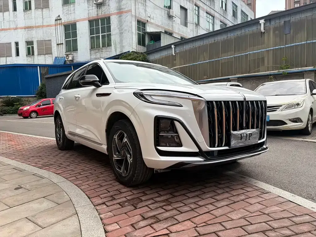 Hongqi HS3 — фото 3