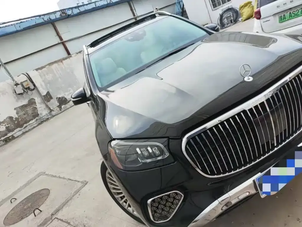 Mercedes-Benz GLS — фото 1