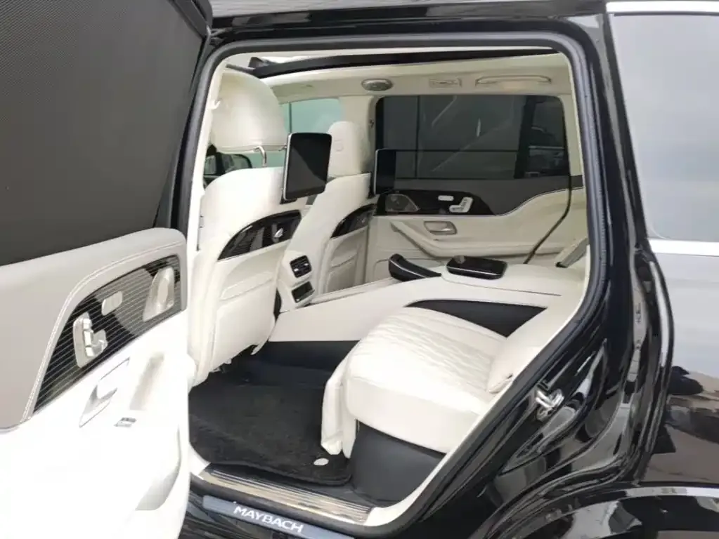 Mercedes-Benz GLS — фото 3