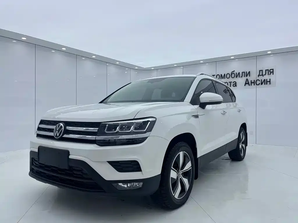 Volkswagen Tharu — фото 1