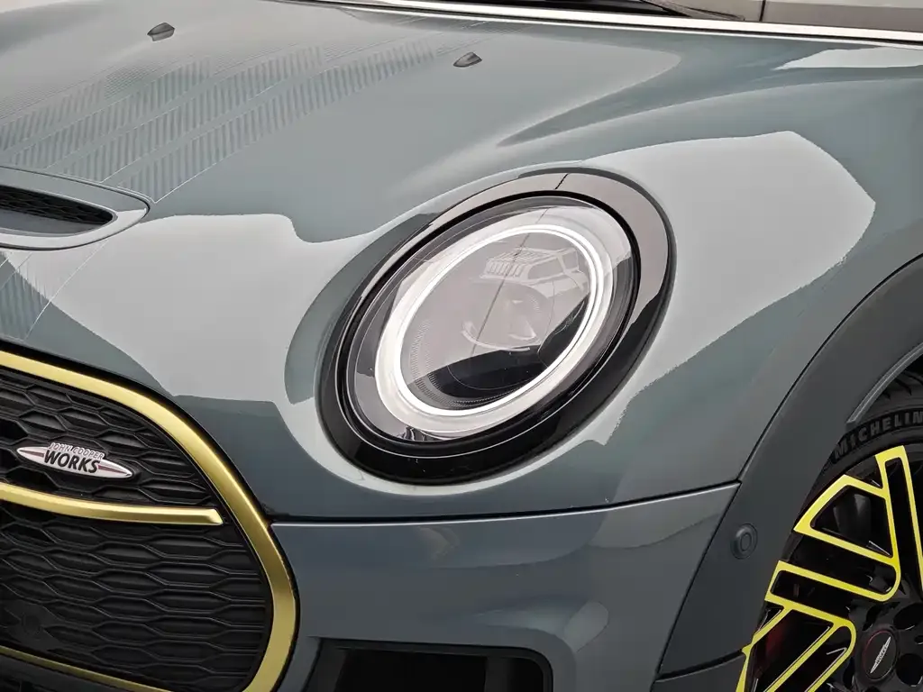 MINI Clubman JCW — фото 4
