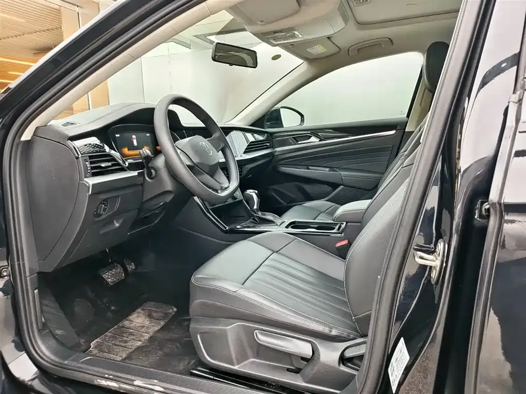 Volkswagen Passat — фото 6