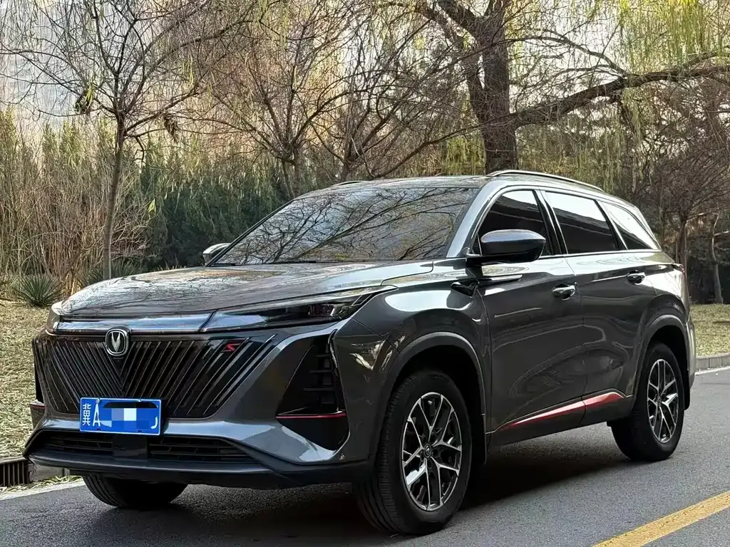 Changan CS75PLUS — фото 1