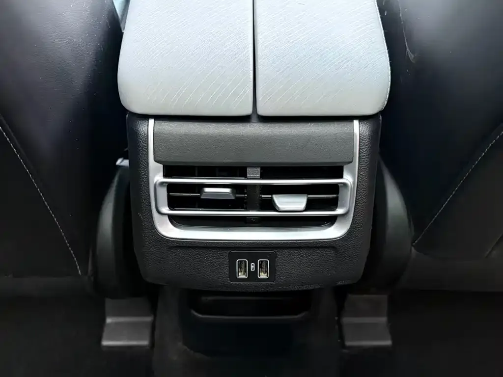 Changan CS75PLUS — фото 2