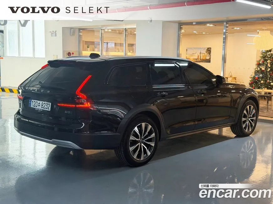 Volvo V90 — фото 2