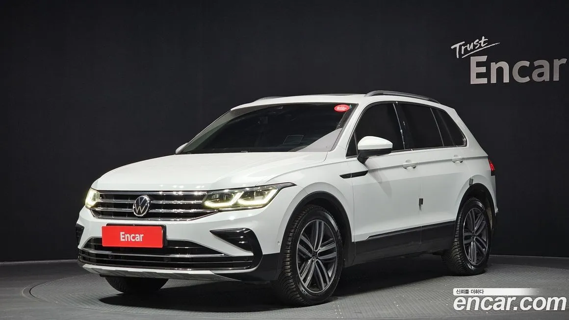 Volkswagen Tiguan — фото 1