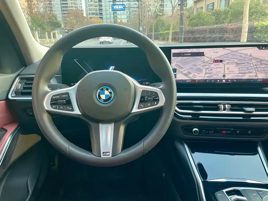 BMW i3 — фото 10