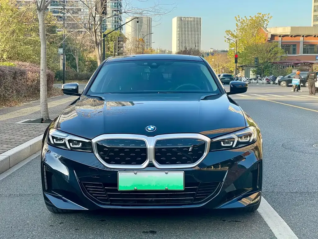 BMW i3 — фото 2