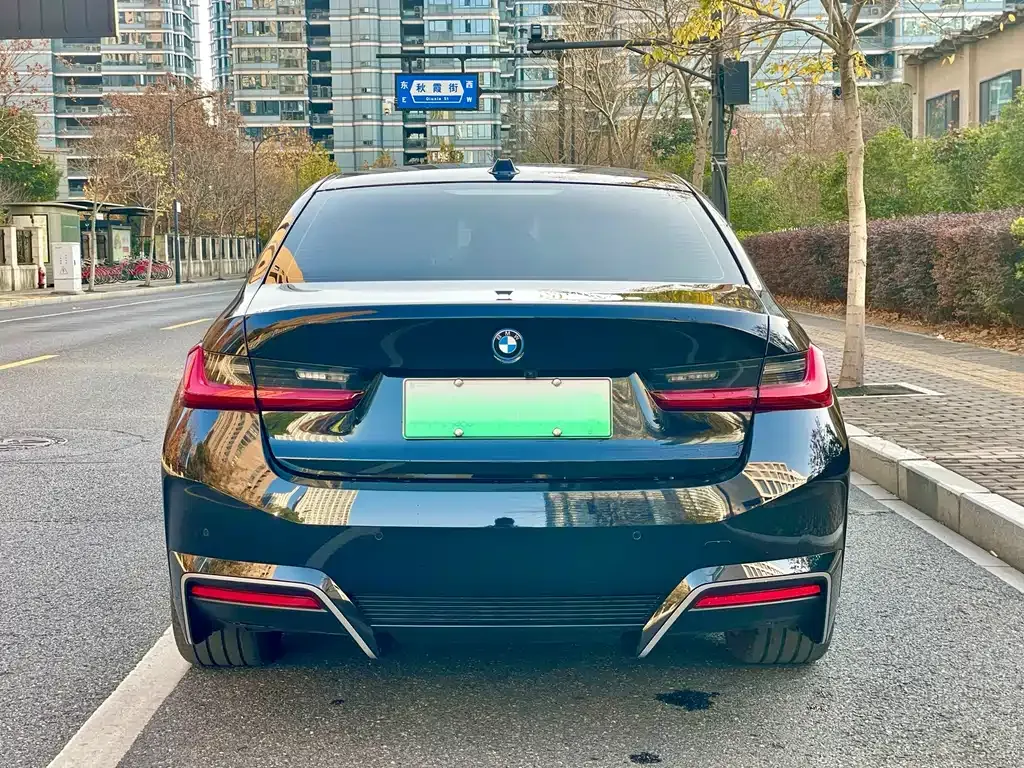 BMW i3 — фото 6