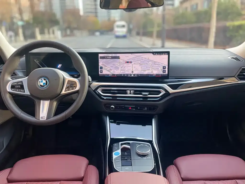 BMW i3 — фото 8