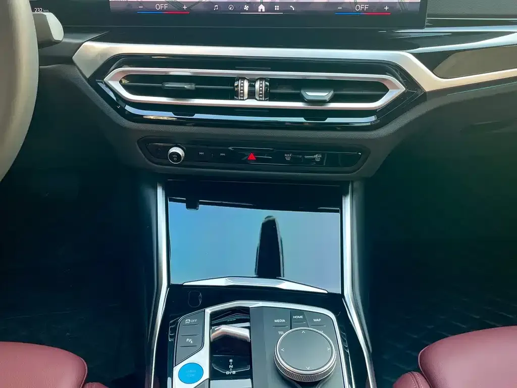 BMW i3 — фото 9