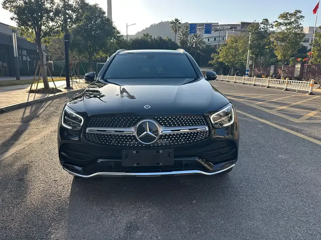 Mercedes-Benz GLC — фото 1