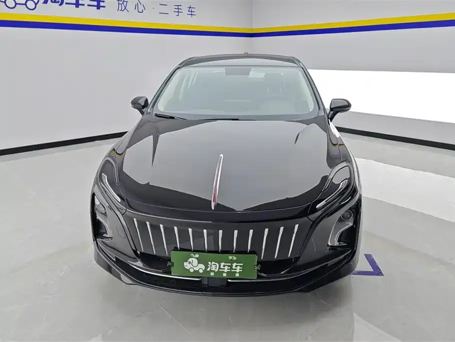 Hongqi E-QM5 — фото 5