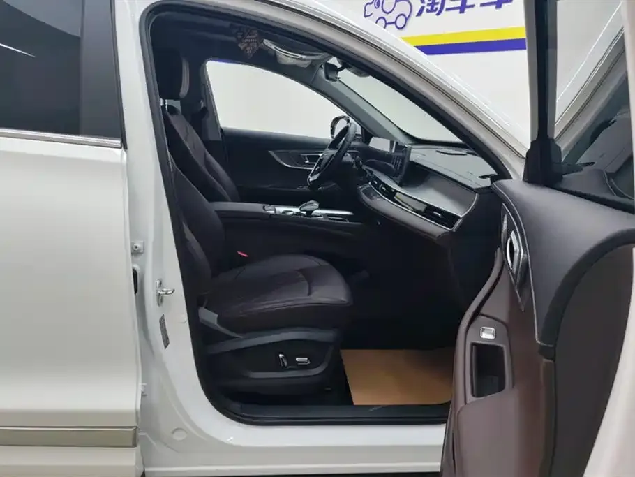 Chery Tiggo 8 PRO — фото 4