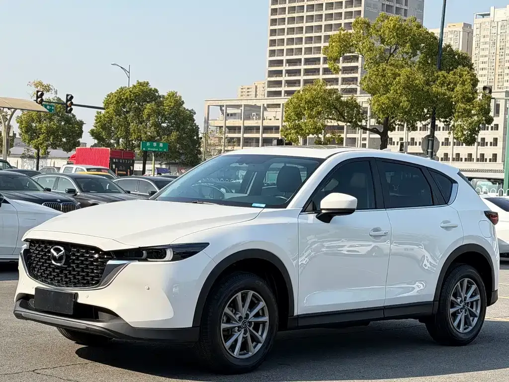 Mazda CX-5 — фото 1
