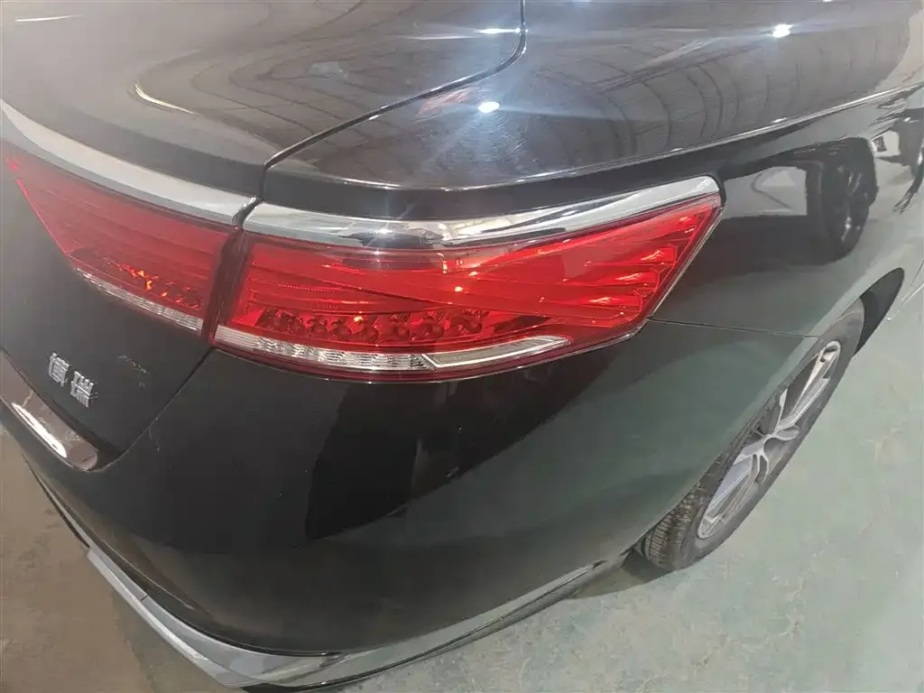 Geely Borui — фото 10