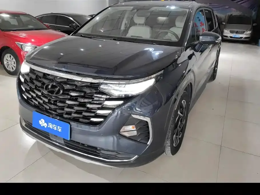 Hyundai Custo — фото 1