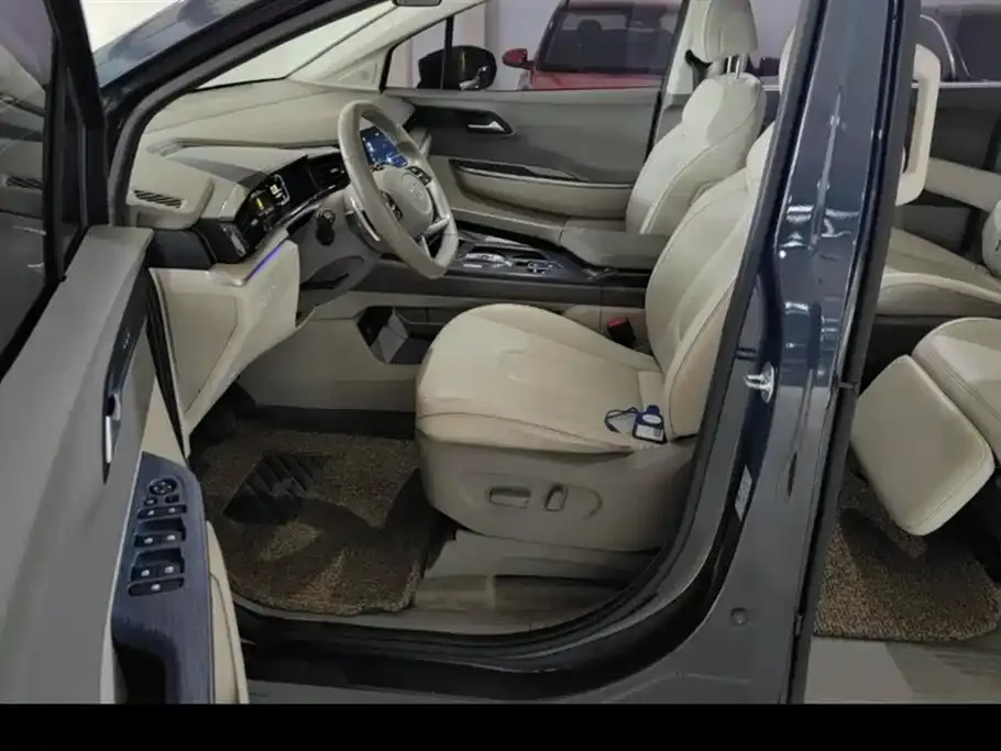 Hyundai Custo — фото 9