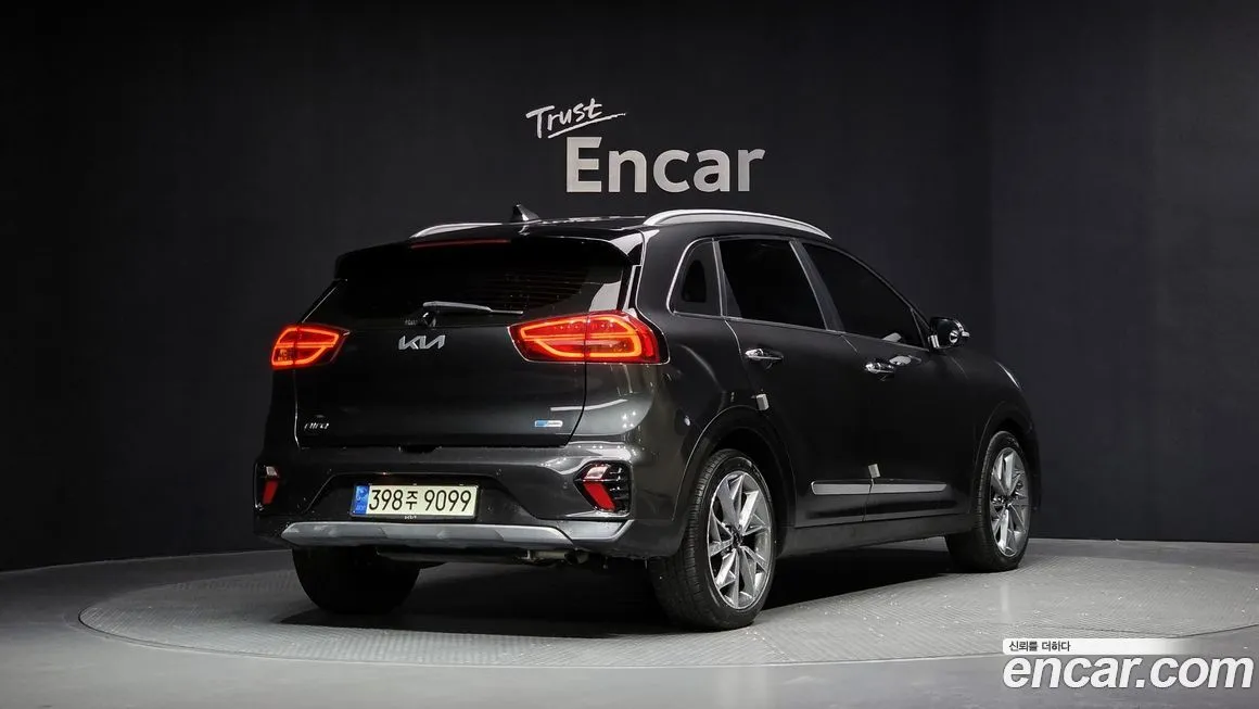Kia Niro — фото 2