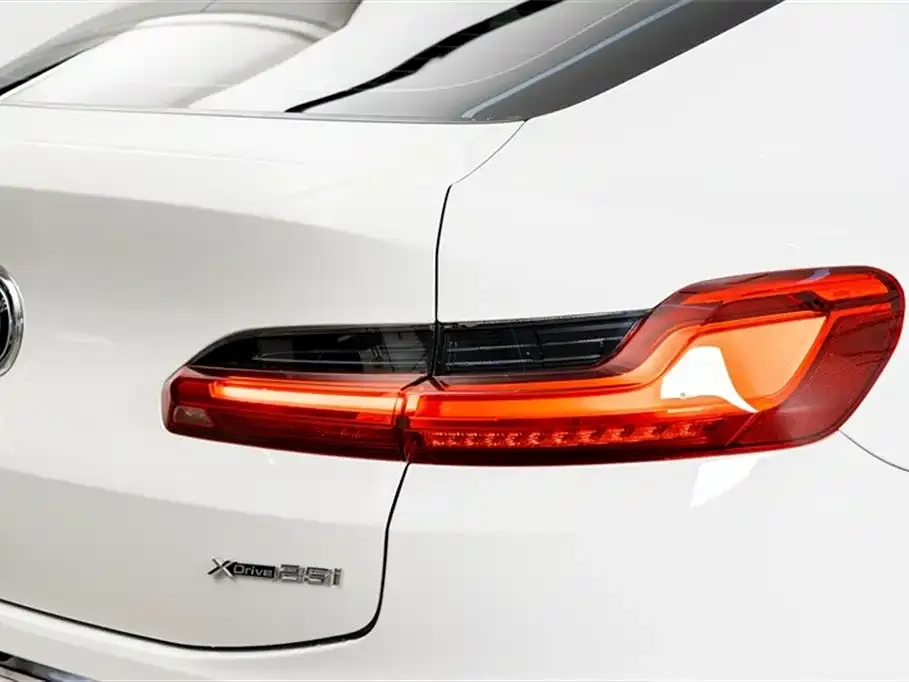 BMW X4 — фото 3