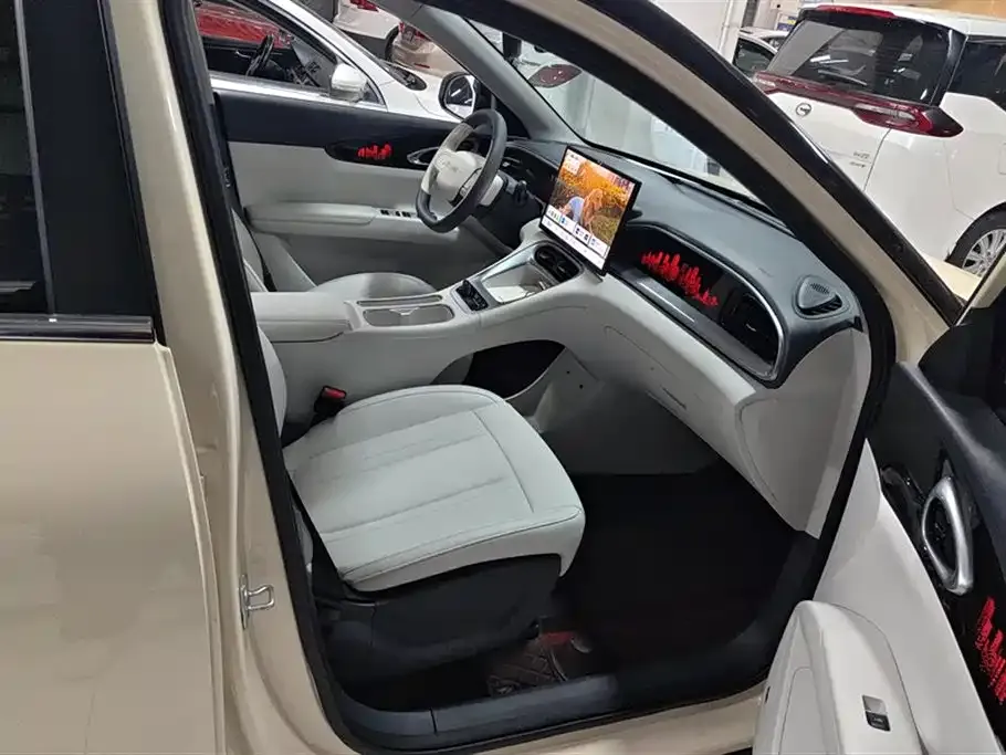 Geely Starburst — фото 10