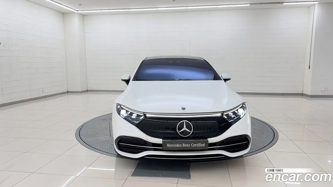Mercedes-Benz EQS — фото 10
