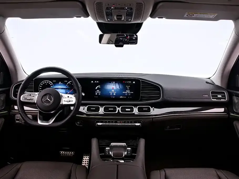 Mercedes-Benz GLS — фото 3