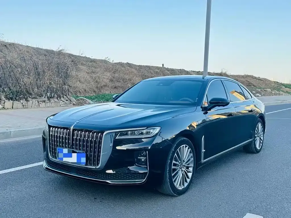 Hongqi H9 — фото 1