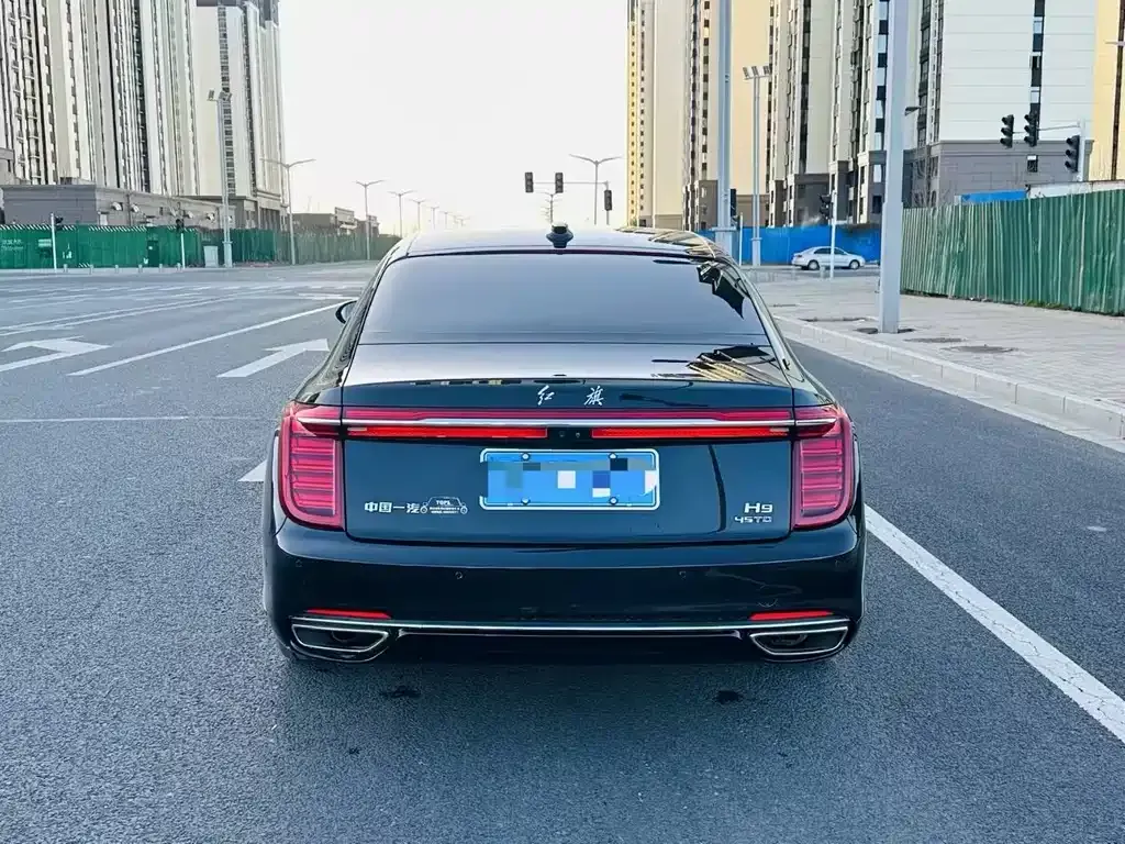 Hongqi H9 — фото 3