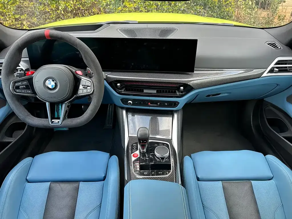 BMW M4 — фото 10