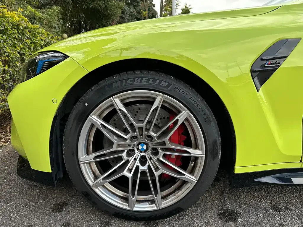 BMW M4 — фото 7