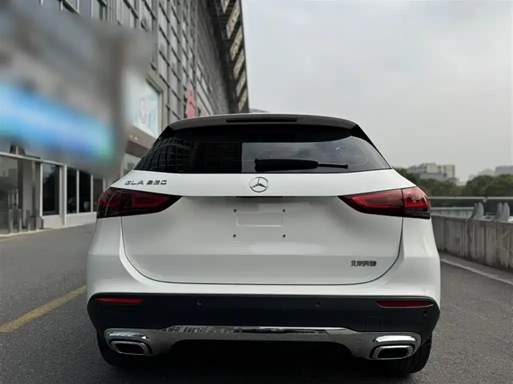 Mercedes-Benz GLA — фото 5