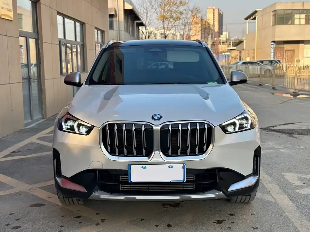 BMW X1 — фото 4
