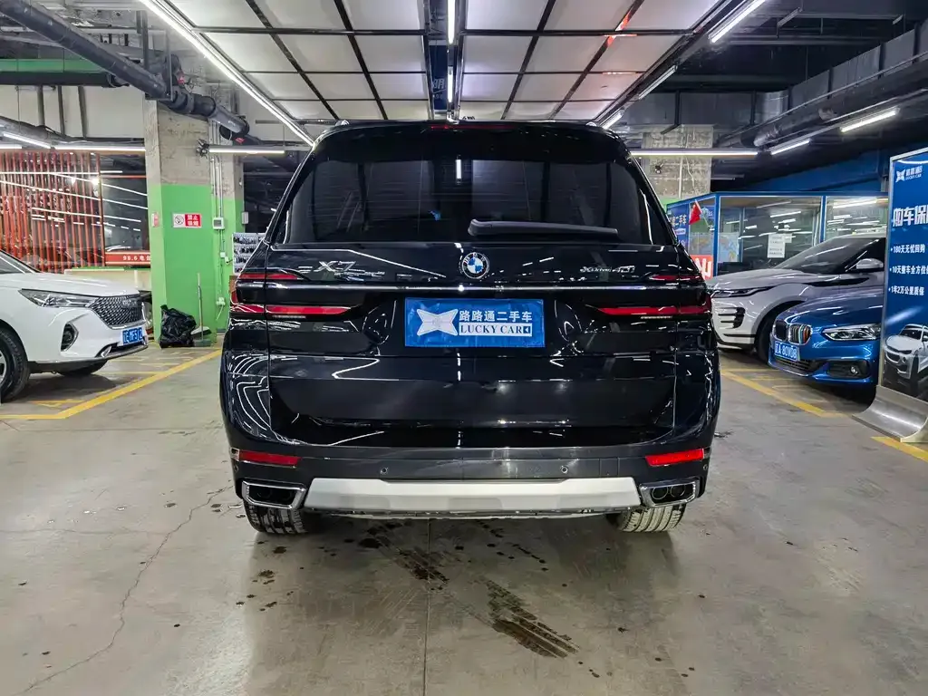 BMW X7 — фото 4
