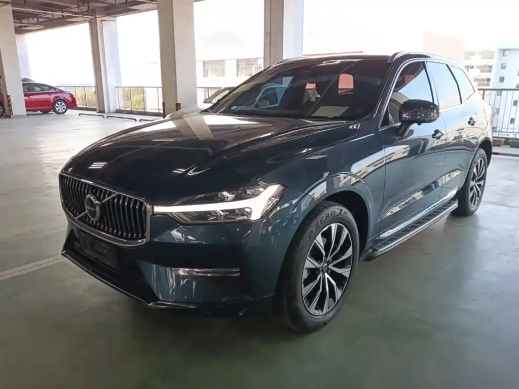 Volvo XC60 — фото 2