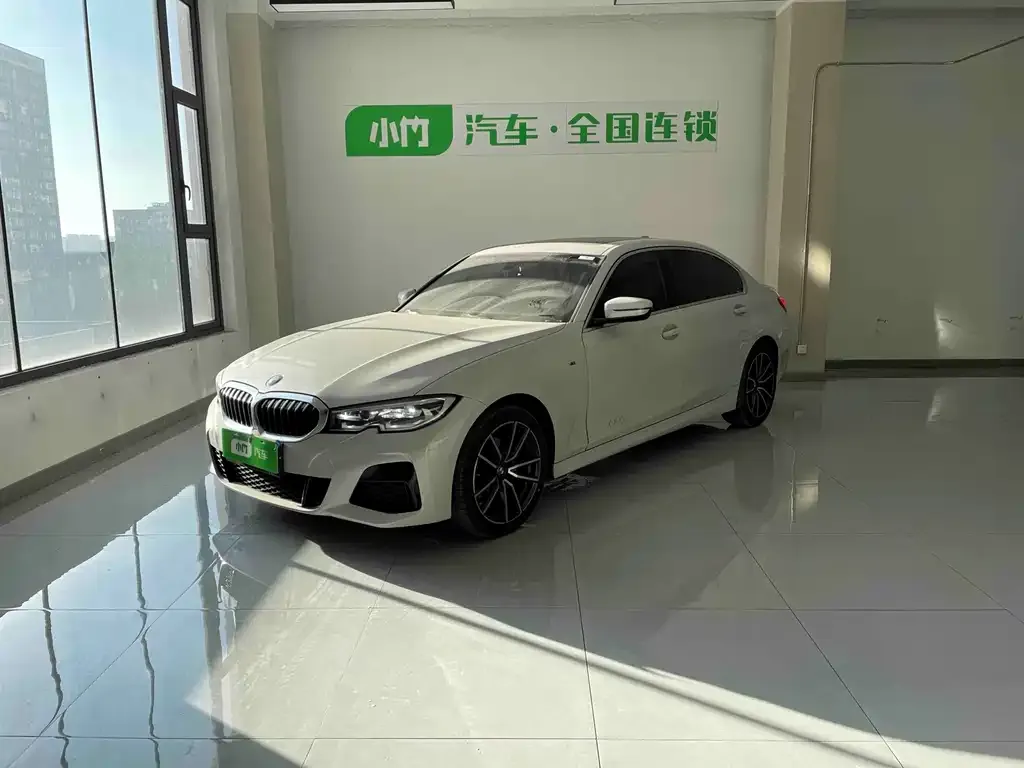 BMW 3 Series — фото 1