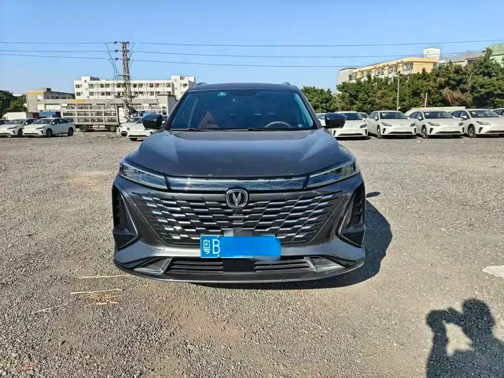 Changan CS75PLUS — фото 9