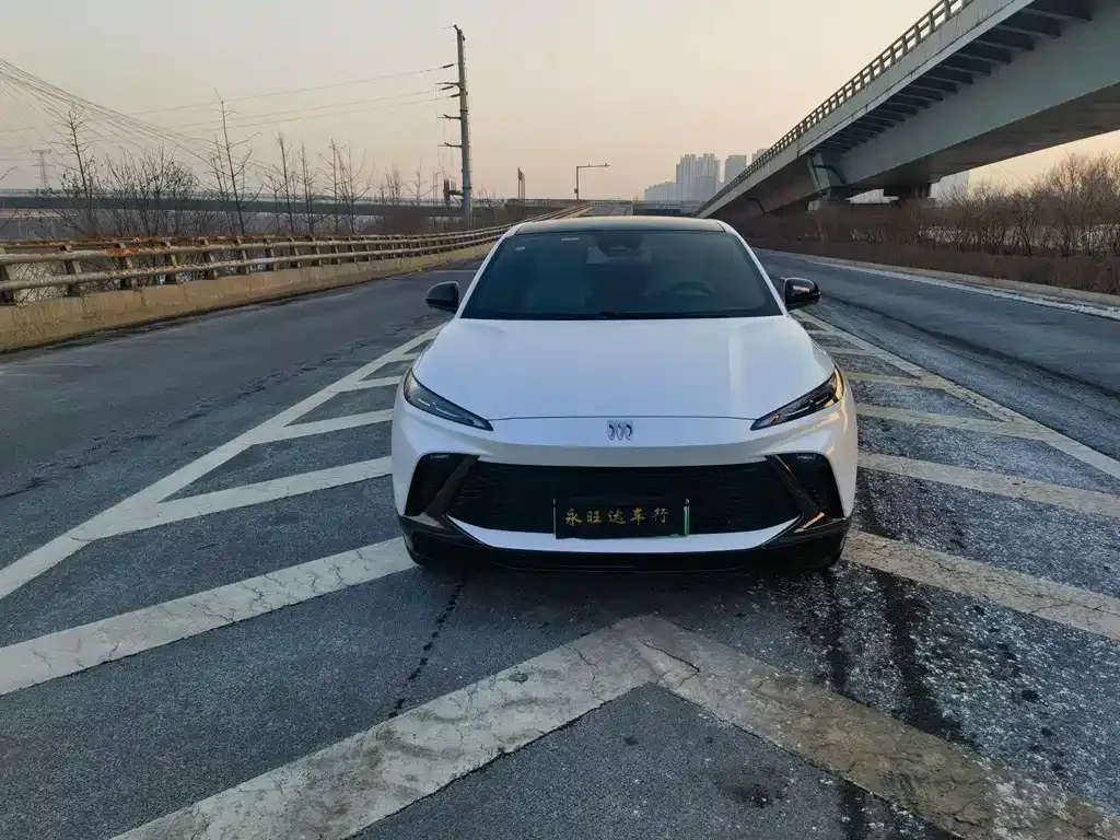 Buick E4 — фото 5