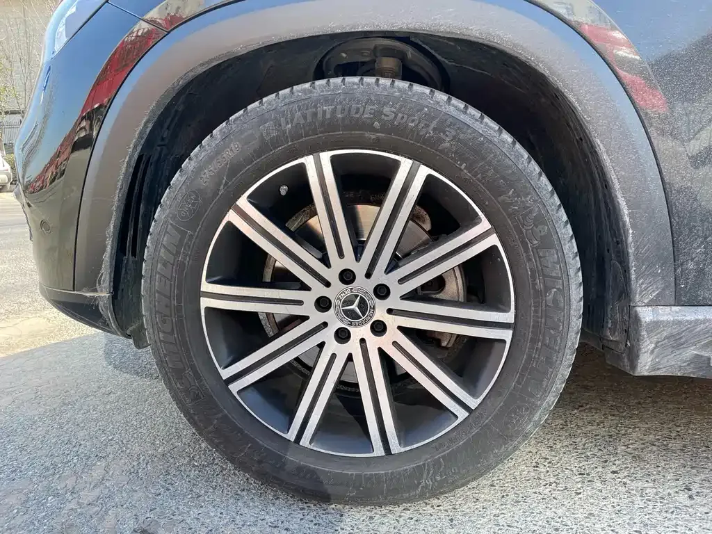 Mercedes-Benz GLE — фото 10