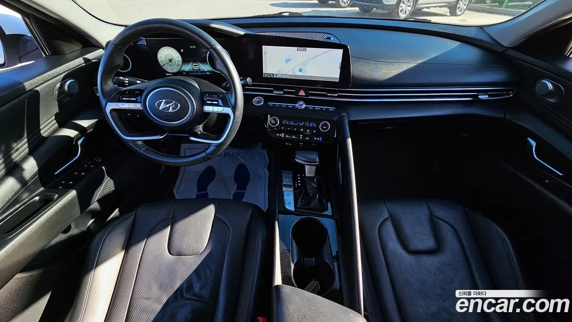 Hyundai AVANTE — фото 8