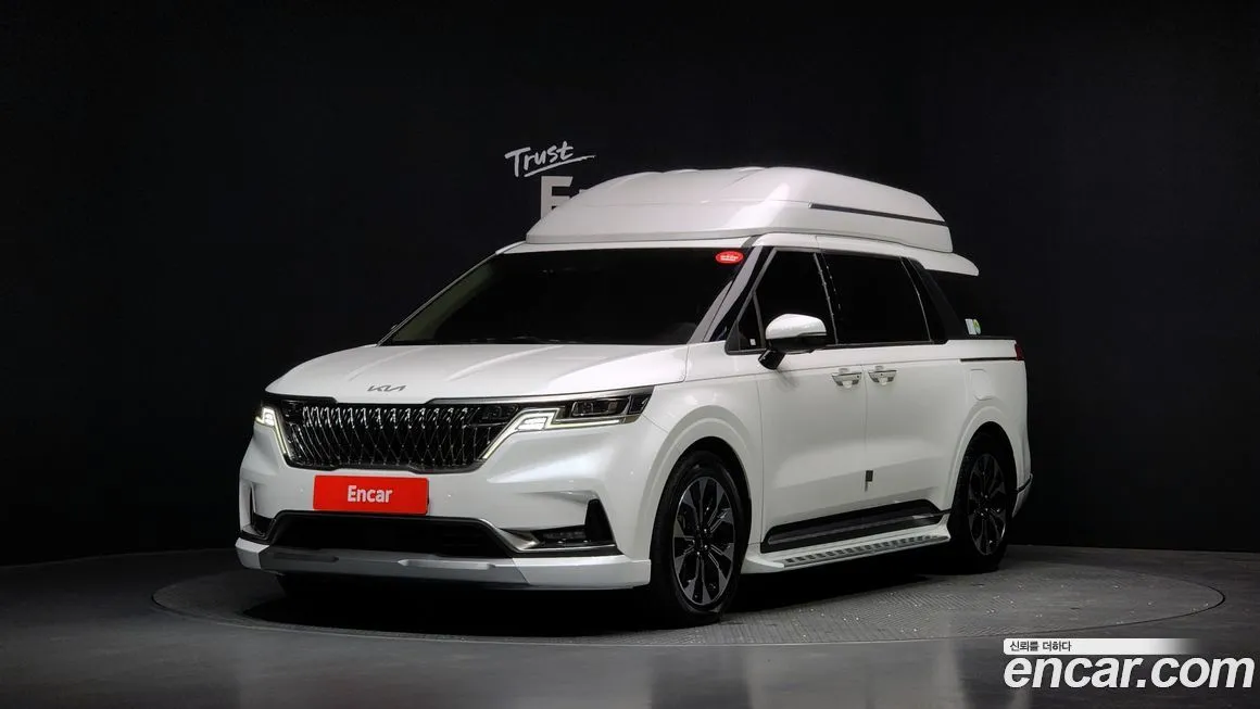 Kia Carnival — фото 1
